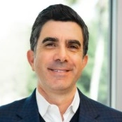 Peter Menziuso (J&J)